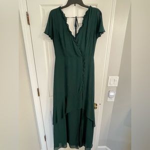 Lulu’s Chiffon Emerald Maxi Dress